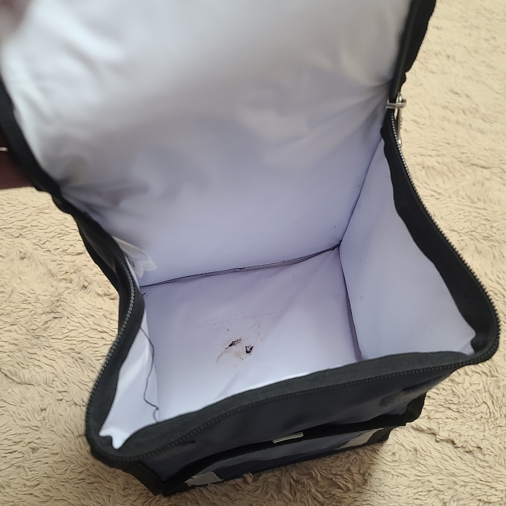Columbia Blue and Black Cooler Lunch Box - Picture 6 of 7